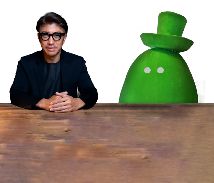 株式会社サンプロ代表取締役 青栁弘昭と広報担当モンスター