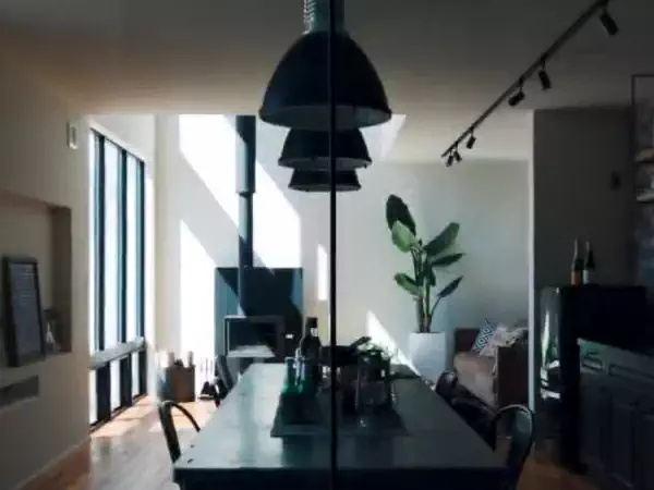 地方企業の常識を覆す、クリエイティブの「震源地」